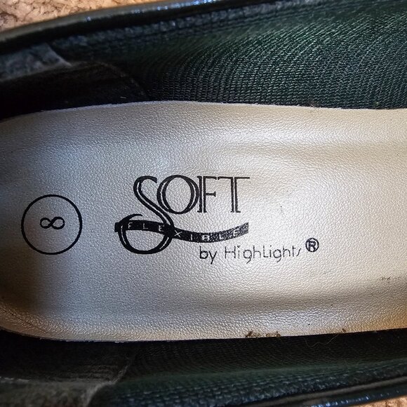 Soft Flexible by Highlight Womens 8 Black Low Heel Pumps Comfort Slip On Shoes - Picture 5 of 11